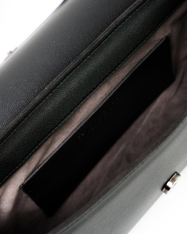 BAGANI SLING BAG IN BLACK