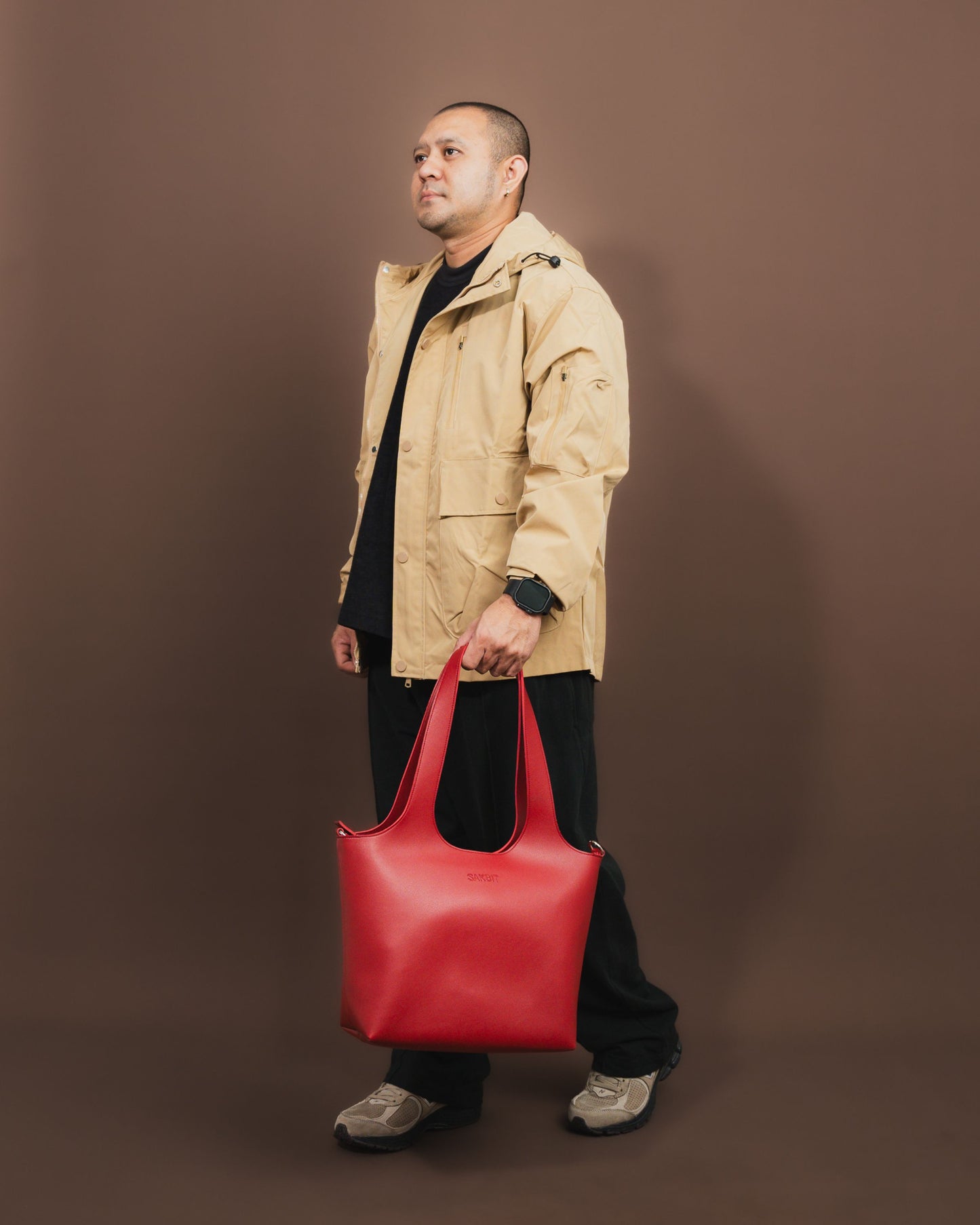 AZON SHOULDER BAG IN CRIMSON