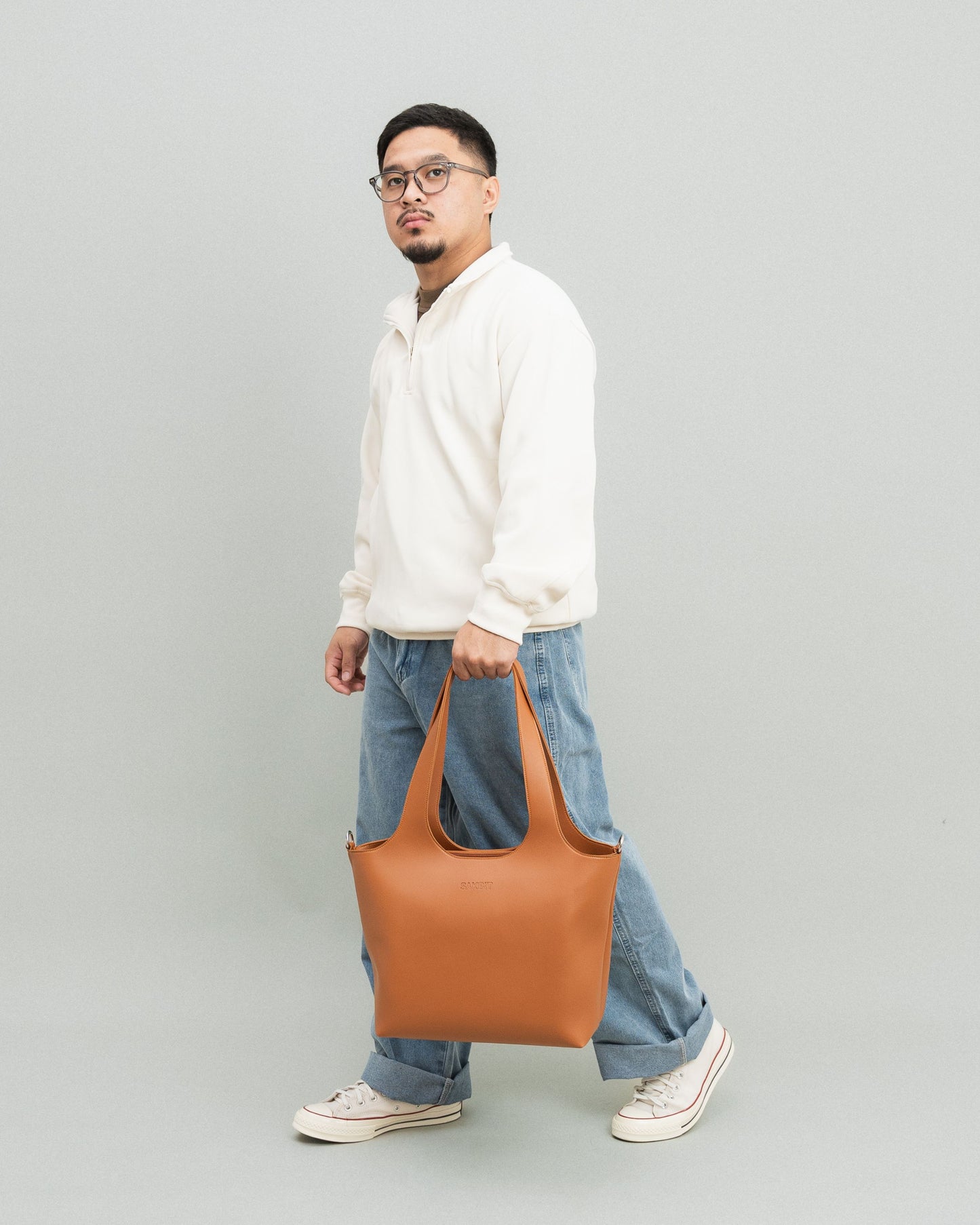 AZON SHOULDER BAG IN TAN