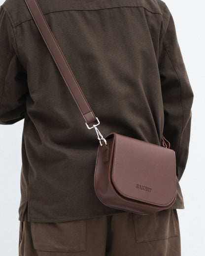 BRIANNA CROSSBODY BAG IN CINNAMON