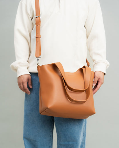 AZON SHOULDER BAG IN TAN