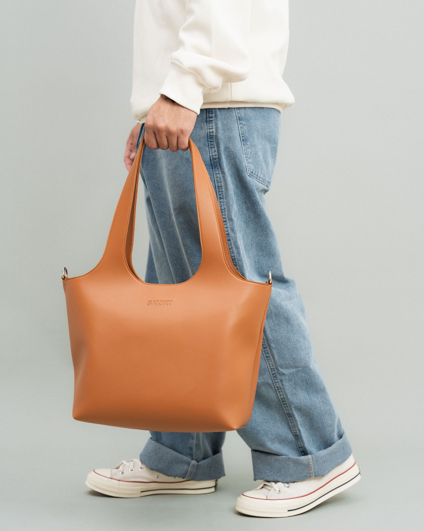 AZON SHOULDER BAG IN TAN