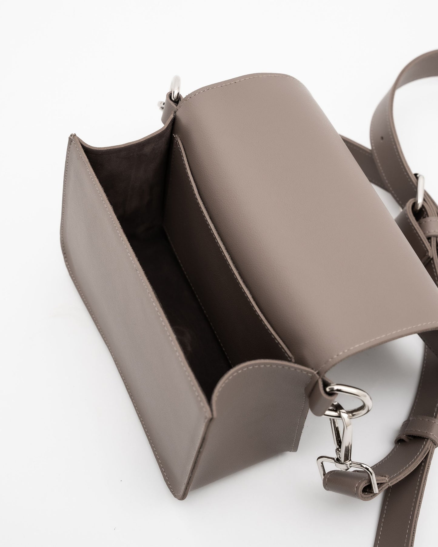 STELLA CROSSBODY BAG IN DOVETAIL