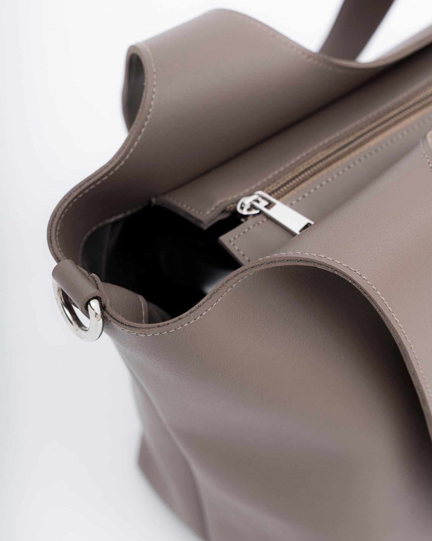 AZON SHOULDER BAG IN DOVETAIL