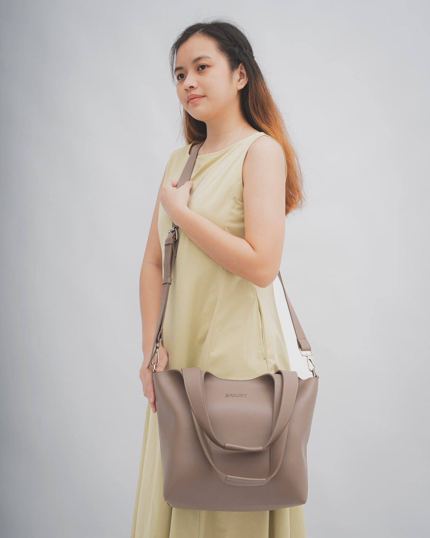 AZON SHOULDER BAG IN DOVETAIL