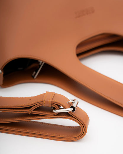 AZON SHOULDER BAG IN TAN