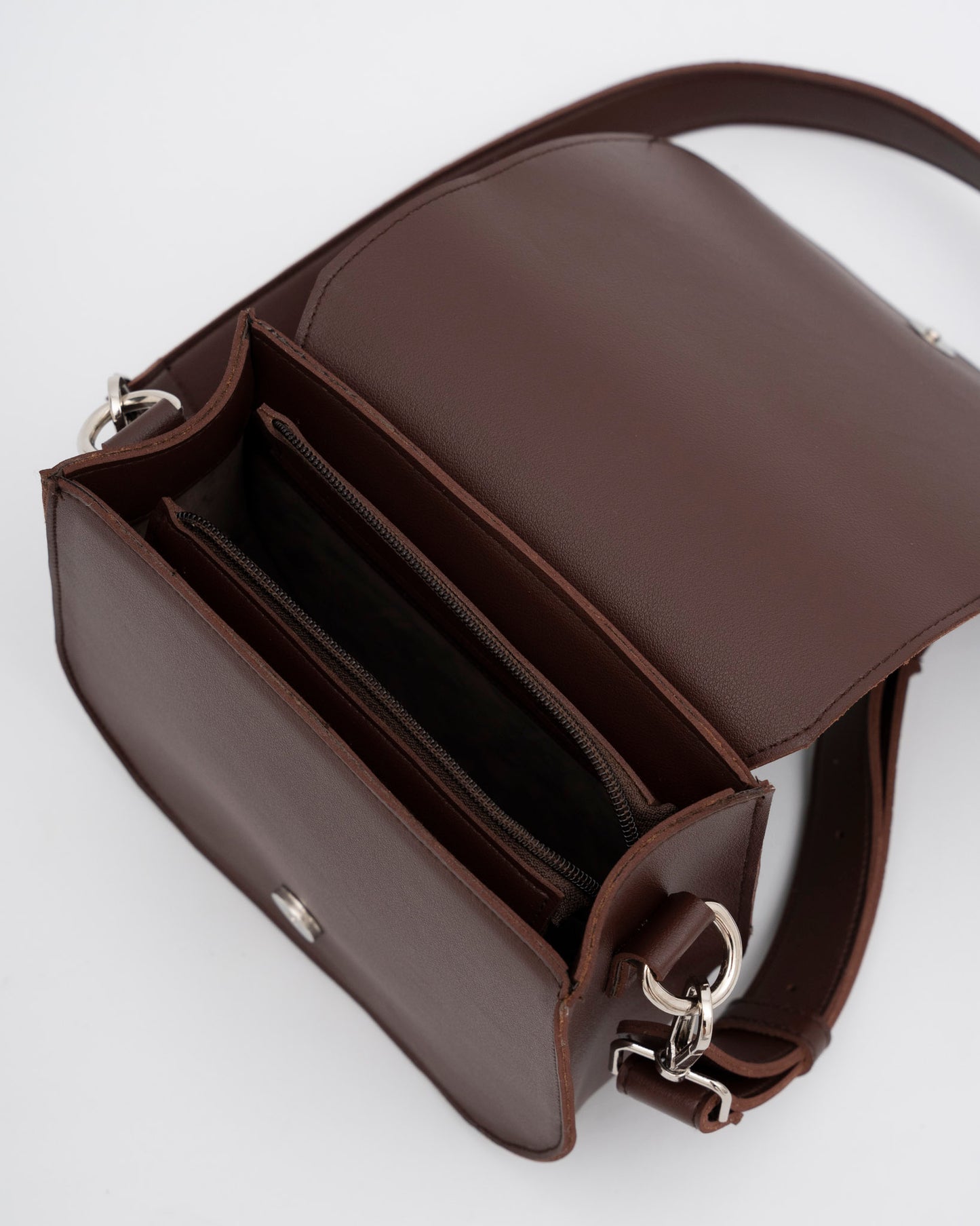 BRIANNA CROSSBODY BAG IN CINNAMON